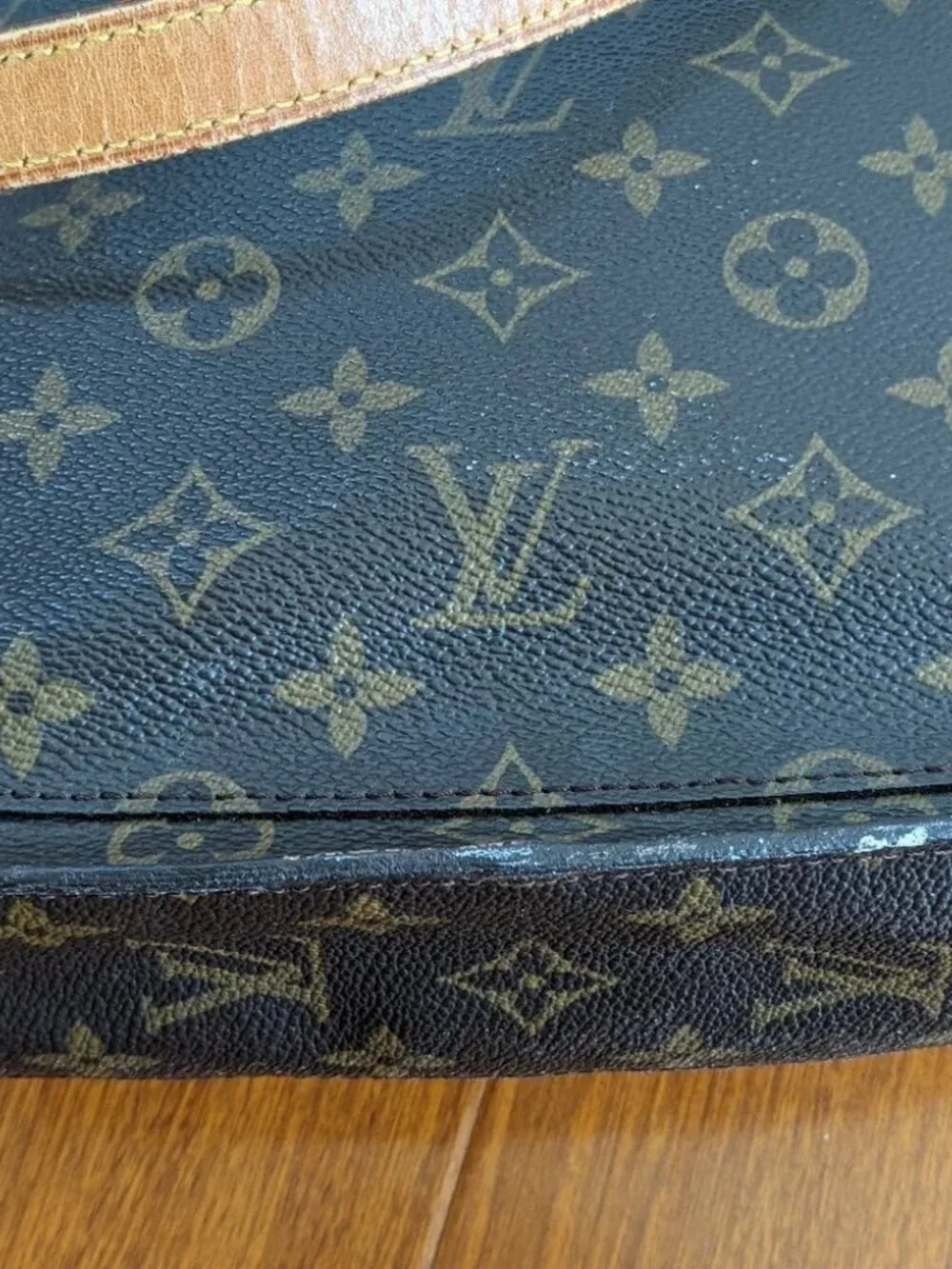 Louis Vuitton Shoulder Bag Saint Cloud